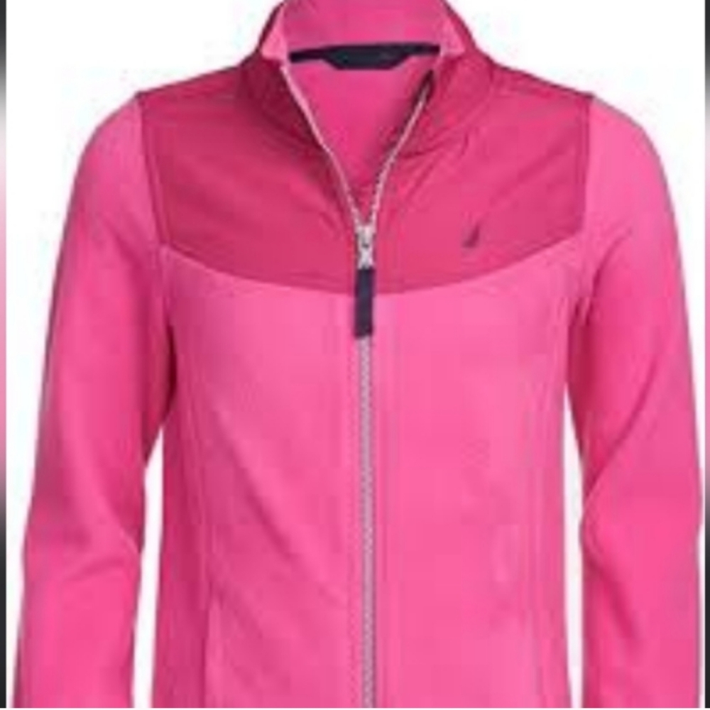 Nautica size 16 girls fleece sweater in great condition.